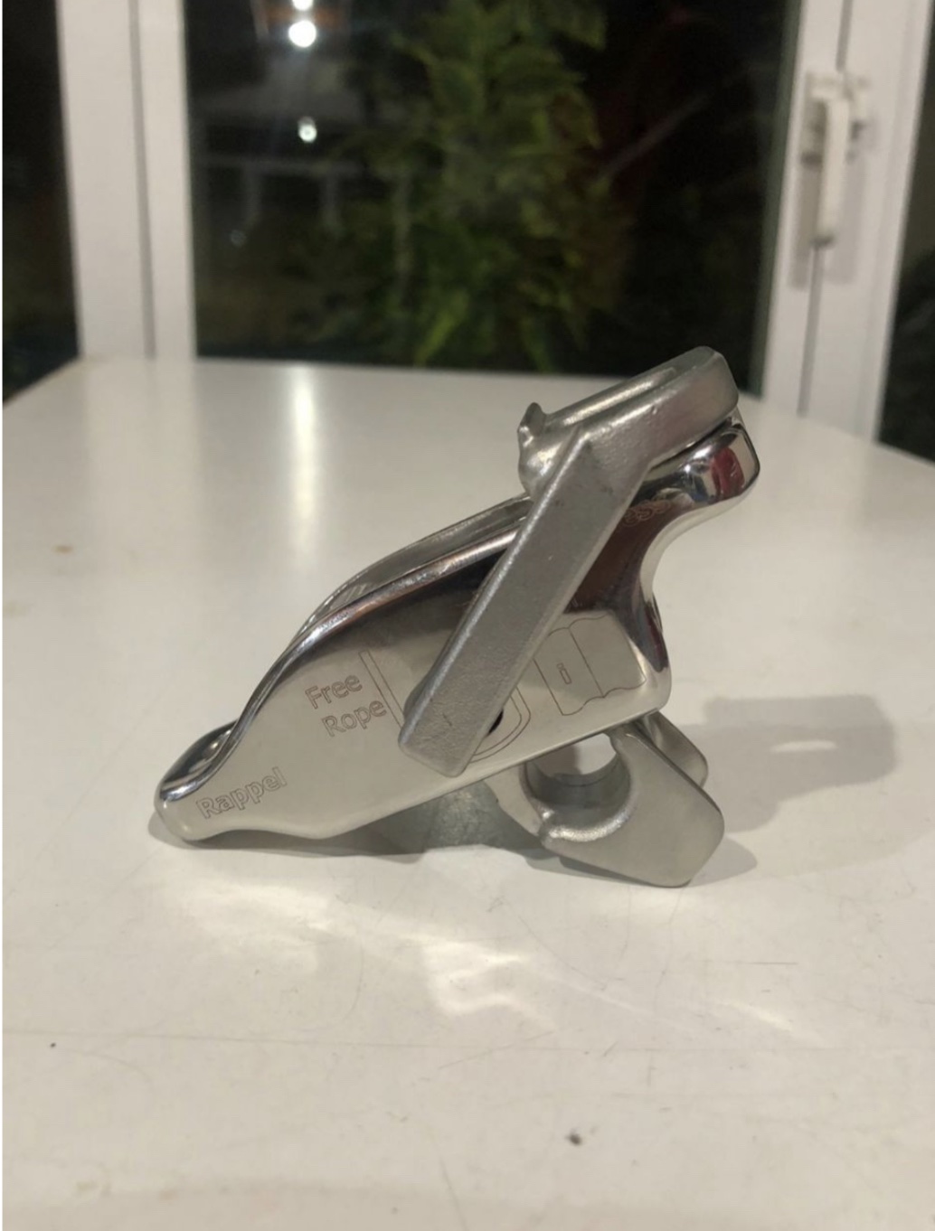 Stone crack El Mudo 3.0